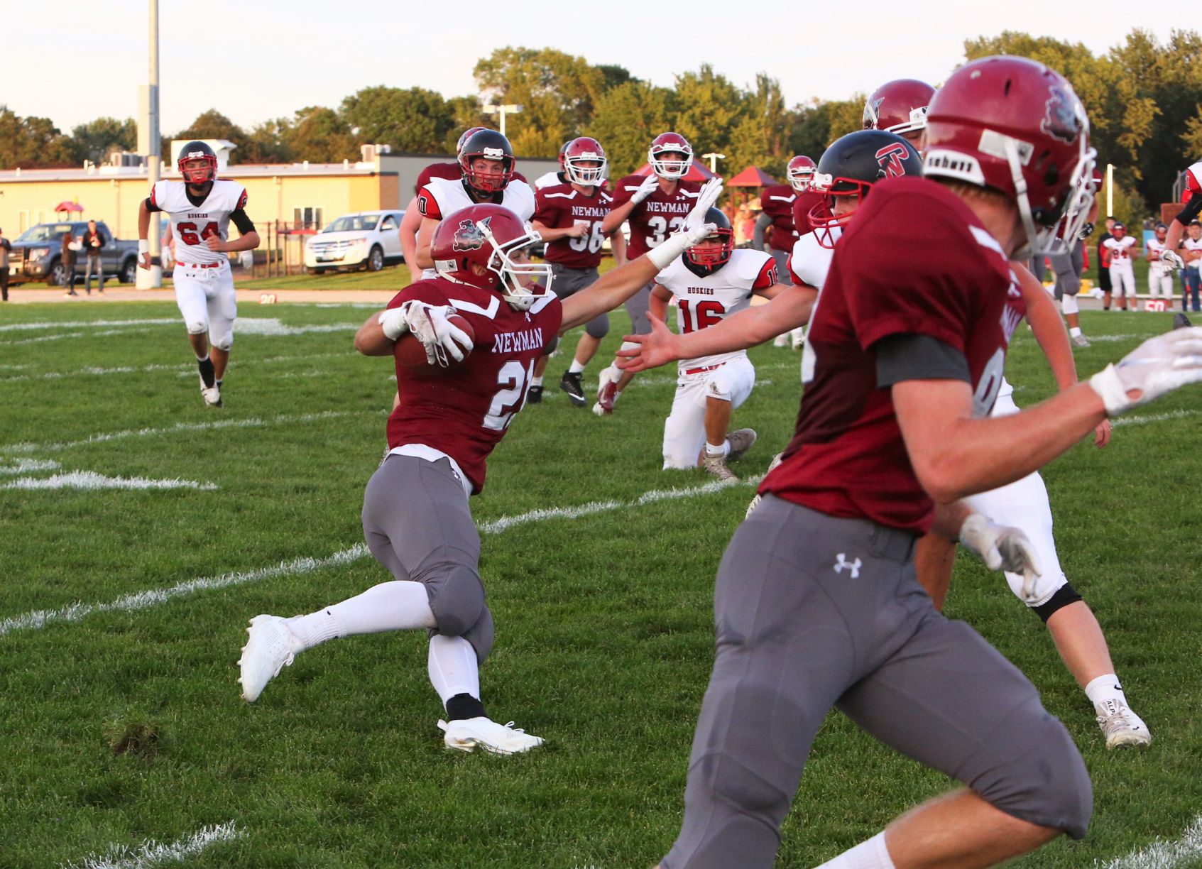 Newman vs Nashua-Plainfield (17).jpg